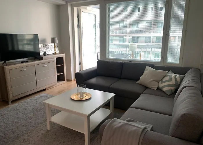 Modern One Bedroom Apartment Nearby Airport